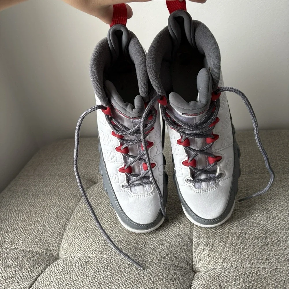 Nike Air Jordan Retro 9 IX 